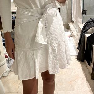 Club Monaco Skirt. Worn Once. Size 2.